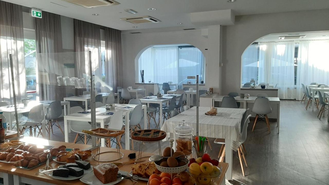 Hotel Arlecchino 里乔内 外观 照片